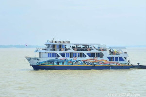 Cover image of MV Silver Cruise