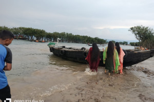 Cover image of M. V. Pirates of the Sundarban (Trawler)