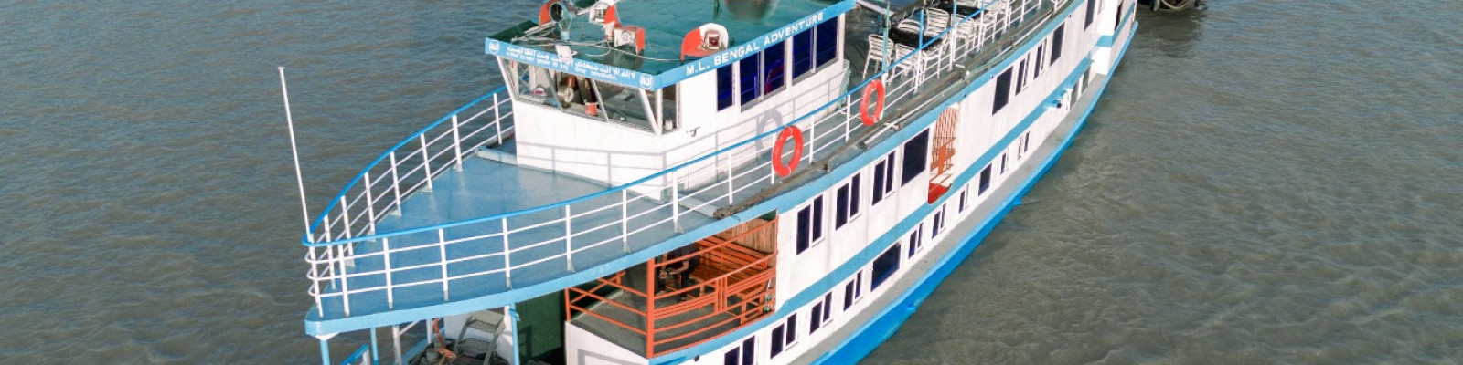 Cover image of ফেমাস ট্যুরস বিডি