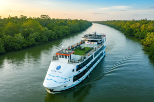 Cover image of ⛵Ship Name: M.V Eveline (flamingo)