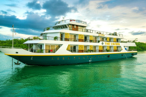 Cover image of ⛵Ship Name: M.V The Crown, Full A/C Luxurious Tourist Ship.