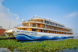 Cover image of ⛵Ship Name: MV Ocean Pearl, 👉Luxuriour Cruise Ship, 4* Catagory.